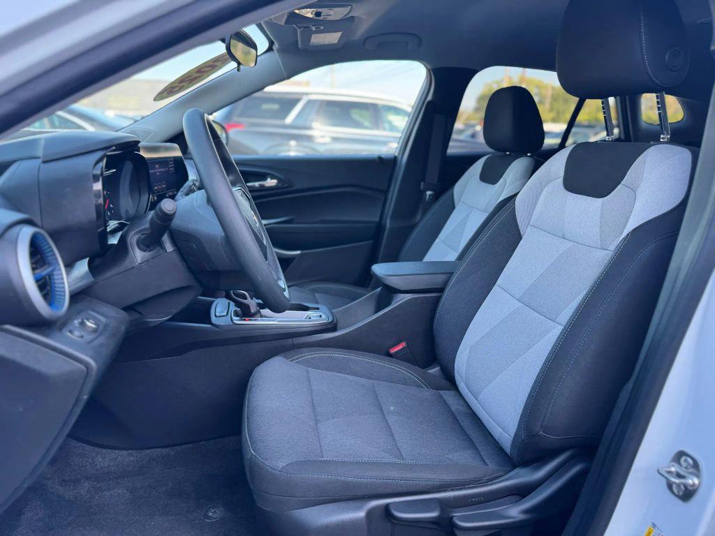 used 2025 Chevrolet Trax car, priced at $17,500