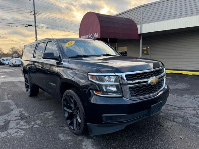 used 2015 Chevrolet Suburban car, priced at $13,995