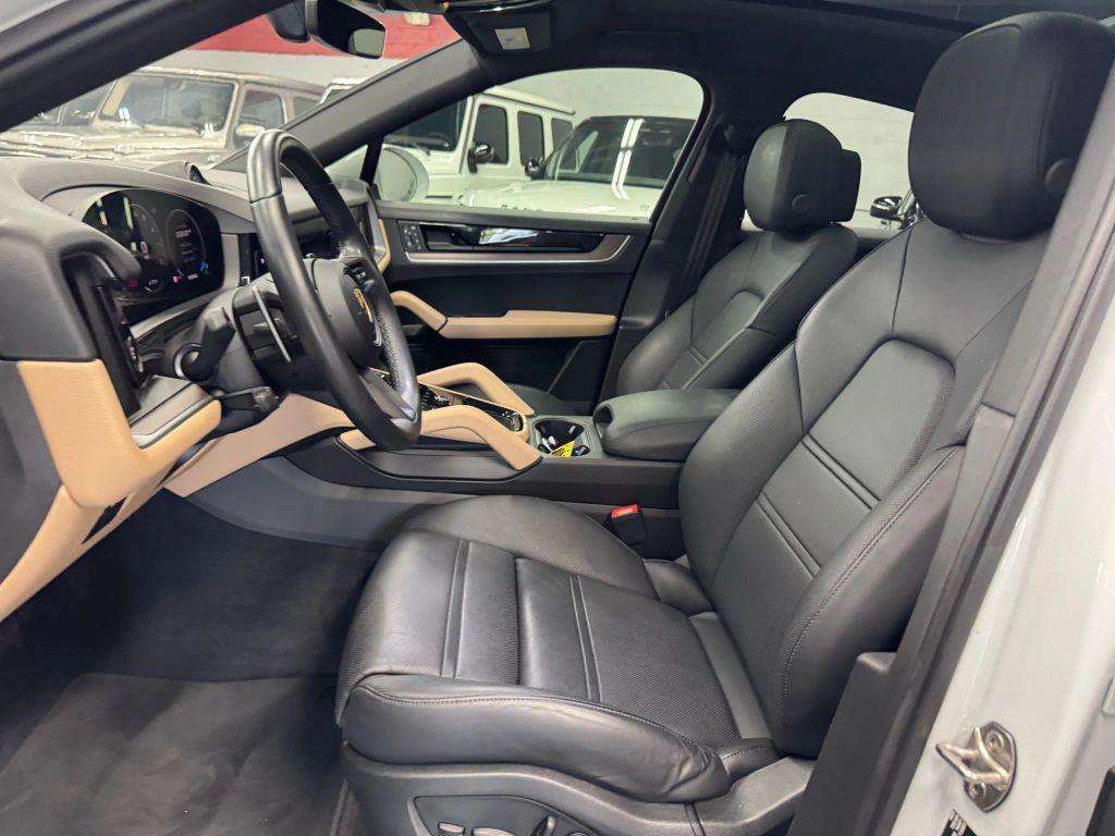 used 2024 Porsche Cayenne car, priced at $75,900