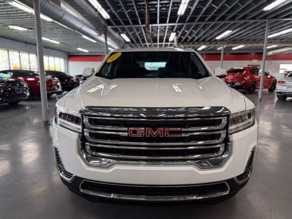used 2023 GMC Acadia car, priced at $22,995