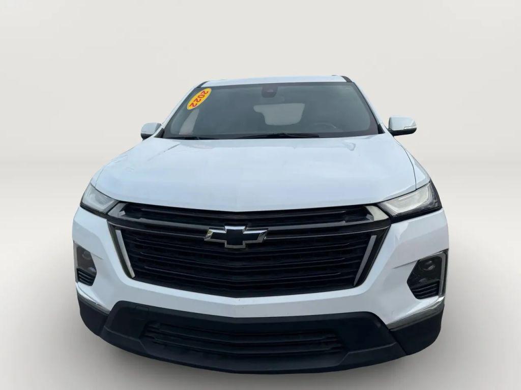 used 2022 Chevrolet Traverse car, priced at $25,495