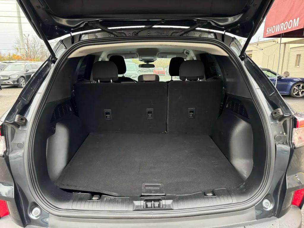 used 2022 Ford Escape car, priced at $18,995