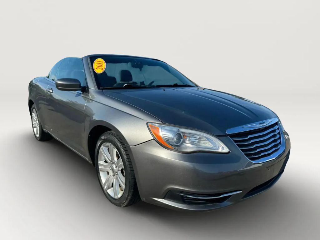 used 2011 Chrysler 200 car, priced at $7,999