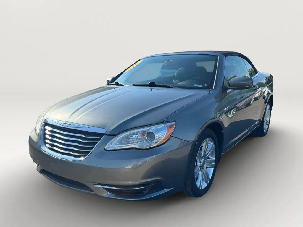 used 2011 Chrysler 200 car, priced at $7,999