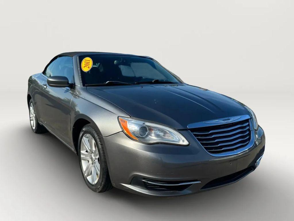 used 2011 Chrysler 200 car, priced at $7,999