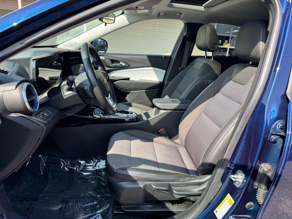 used 2024 Chevrolet Trax car, priced at $15,995