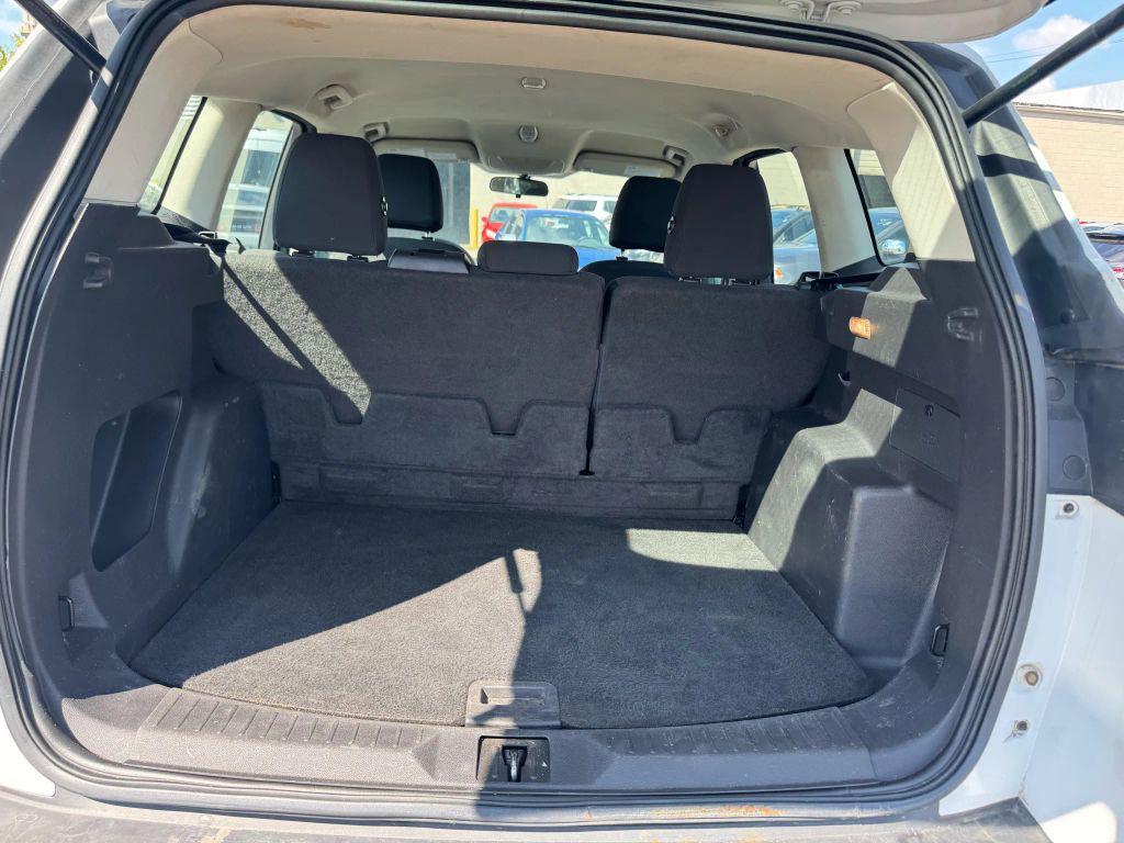 used 2013 Ford Escape car, priced at $3,995