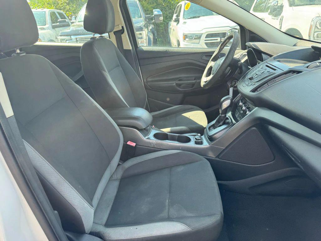 used 2013 Ford Escape car, priced at $3,995