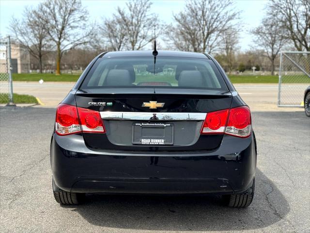 used 2014 Chevrolet Cruze car, priced at $7,995