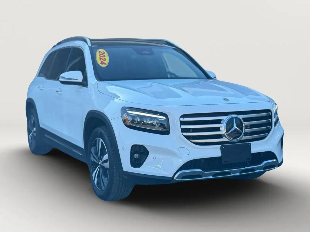 used 2024 Mercedes-Benz GLB 250 car, priced at $31,700