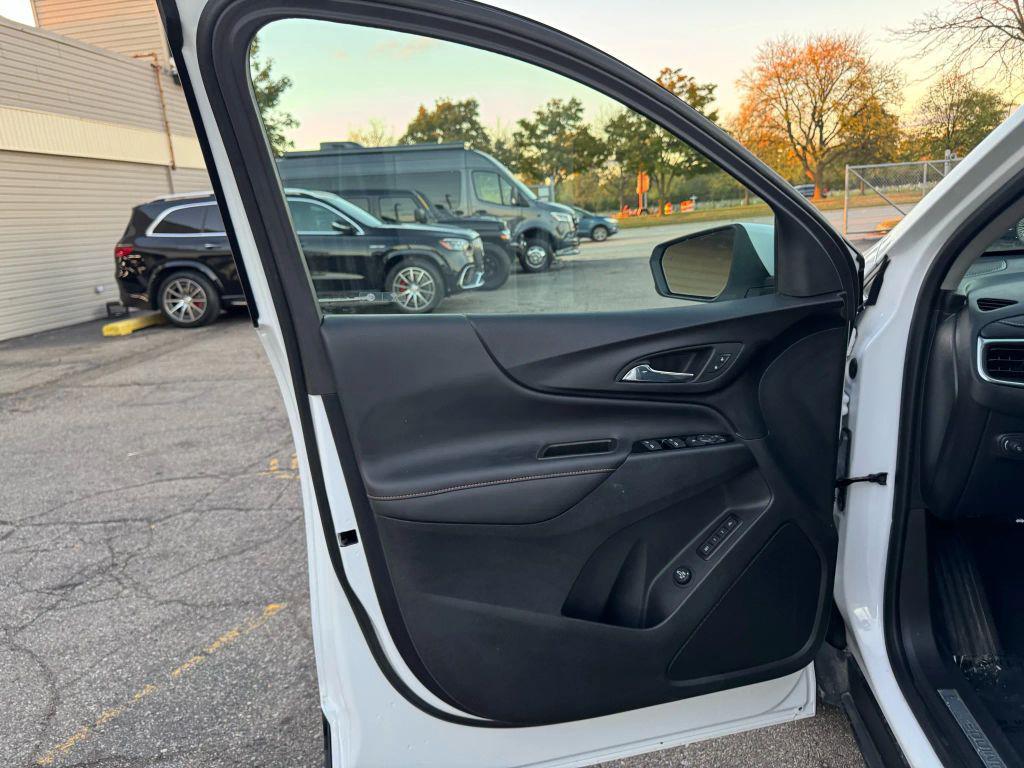 used 2023 Chevrolet Equinox car, priced at $22,900