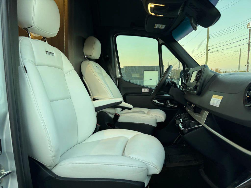 used 2022 Mercedes-Benz Sprinter 2500 car, priced at $114,995