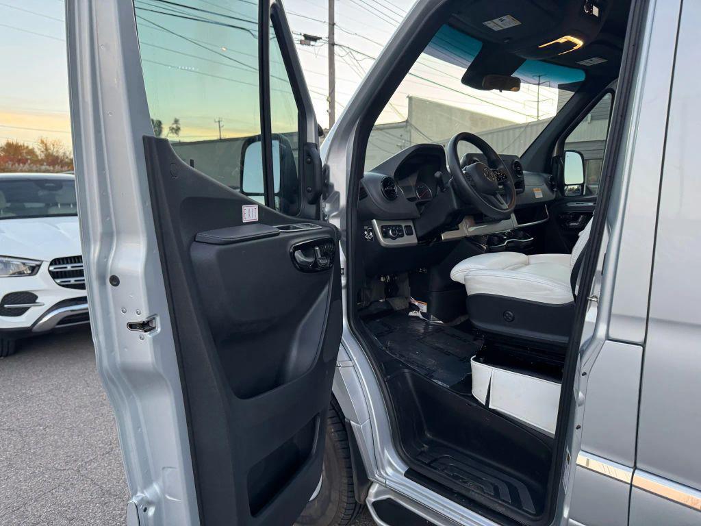 used 2022 Mercedes-Benz Sprinter 2500 car, priced at $114,995