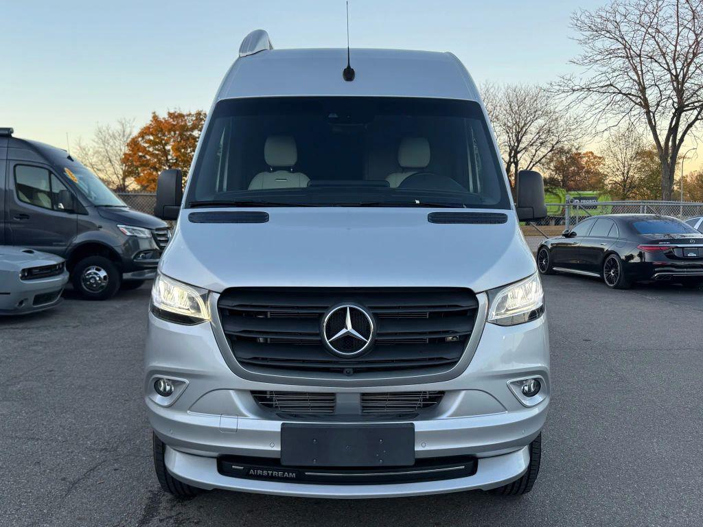 used 2022 Mercedes-Benz Sprinter 2500 car, priced at $114,995