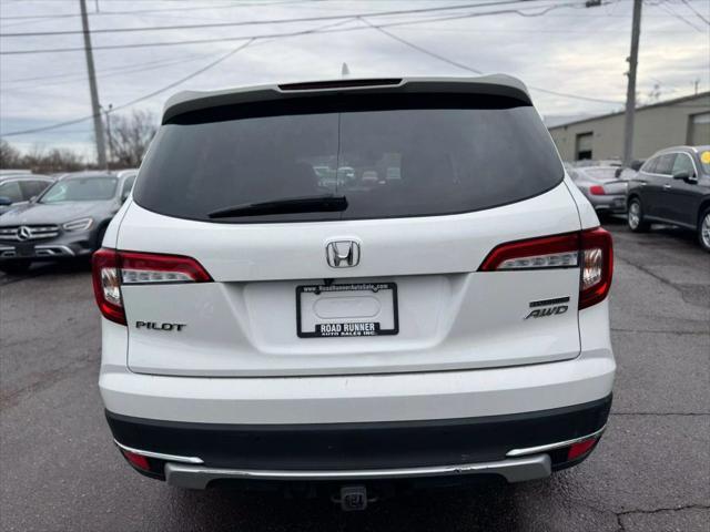 used 2021 Honda Pilot car, priced at $17,995