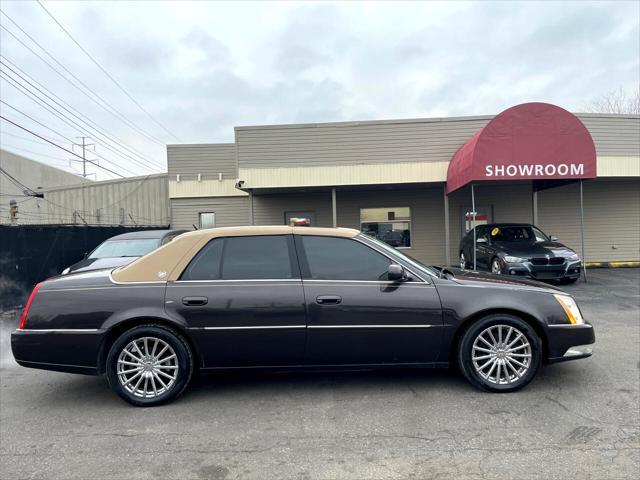 used 2008 Cadillac DTS car, priced at $3,995