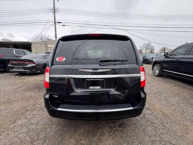 used 2015 Chrysler Town & Country car, priced at $4,495