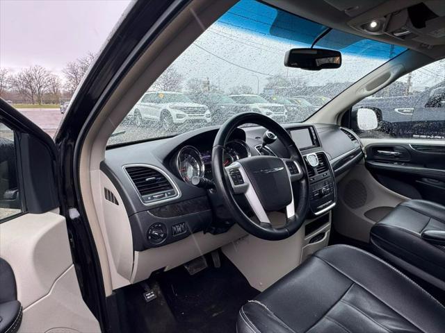 used 2015 Chrysler Town & Country car, priced at $4,495