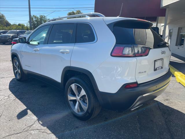 used 2020 Jeep Cherokee car, priced at $18,995