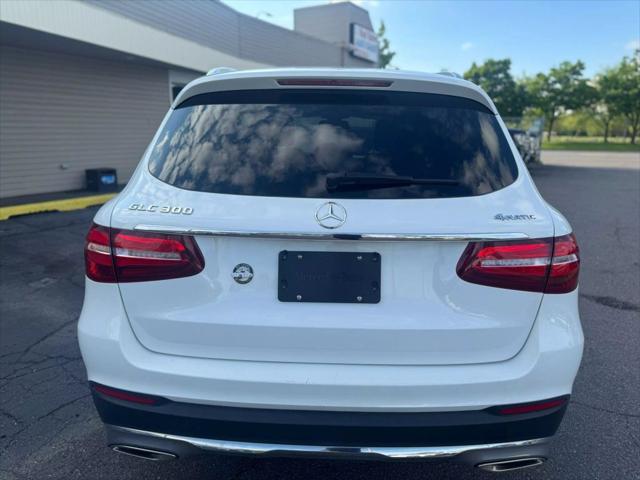 used 2019 Mercedes-Benz GLC 300 car, priced at $22,495