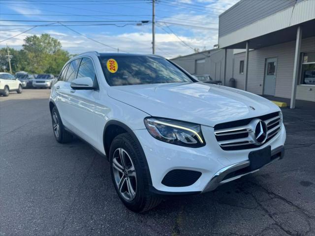 used 2019 Mercedes-Benz GLC 300 car, priced at $22,495