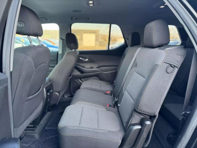 used 2021 Chevrolet Traverse car, priced at $17,995