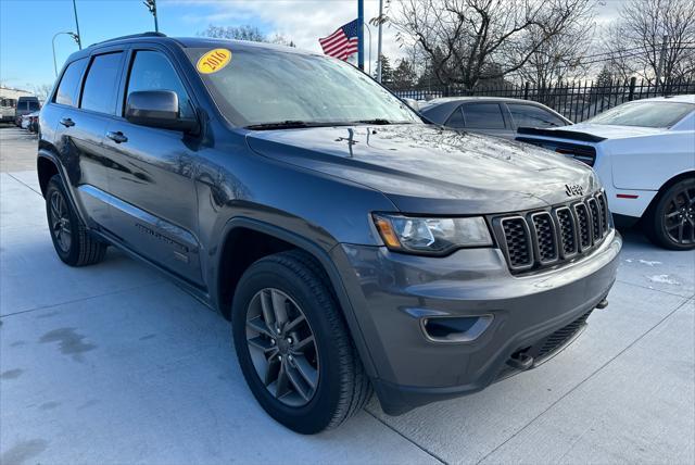 used 2016 Jeep Grand Cherokee car, priced at $12,995