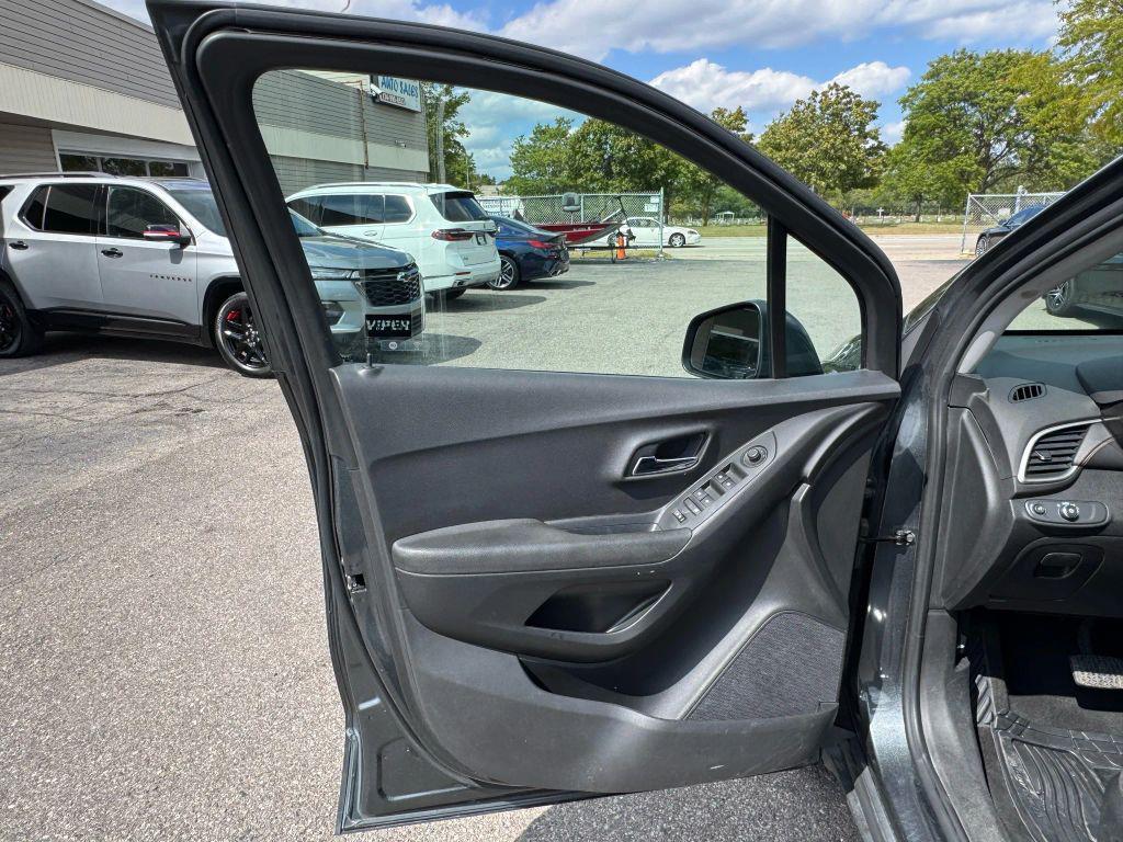 used 2020 Chevrolet Trax car, priced at $7,999