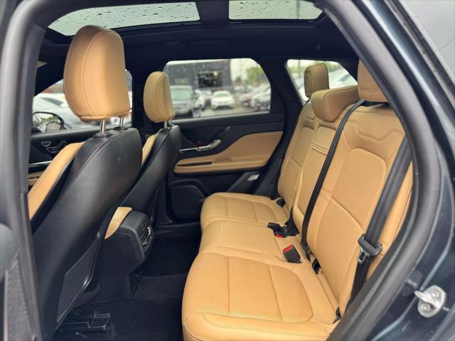 used 2022 Lincoln Corsair car, priced at $22,995