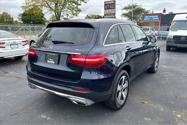 used 2019 Mercedes-Benz GLC 300 car