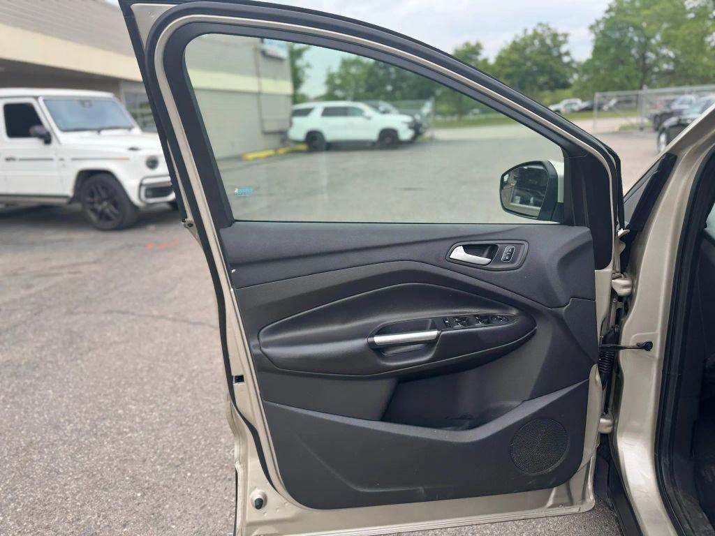 used 2017 Ford Escape car, priced at $3,995