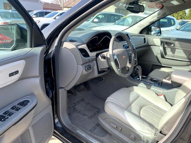 used 2015 Chevrolet Traverse car, priced at $8,495