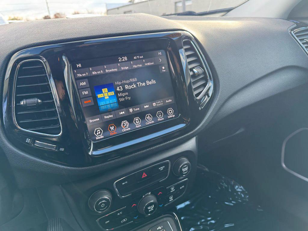 used 2019 Jeep Compass car