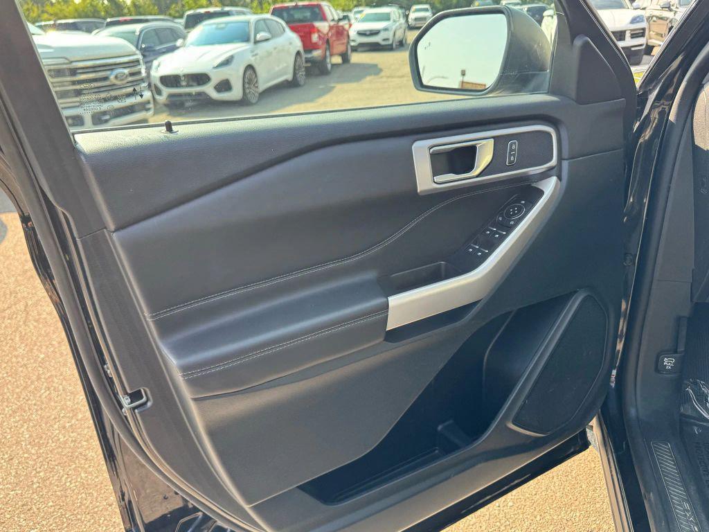used 2023 Ford Explorer car, priced at $28,995