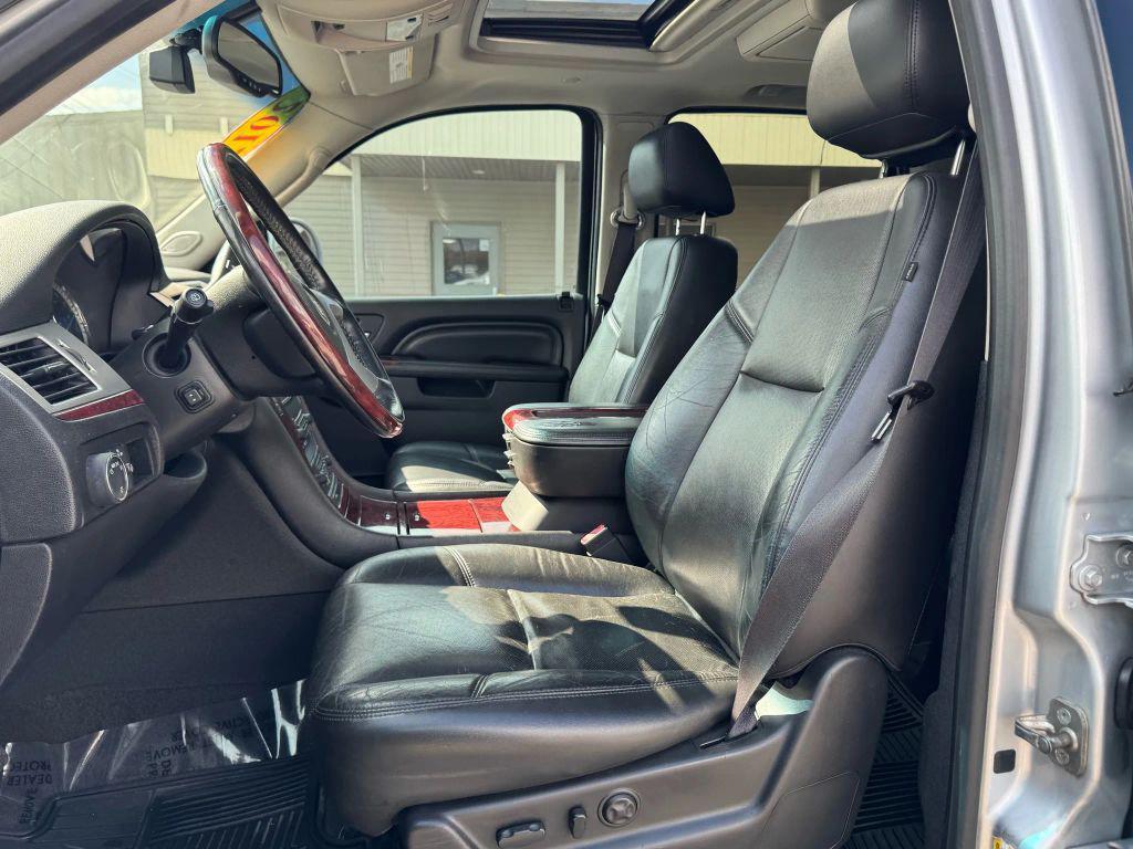 used 2012 Cadillac Escalade car, priced at $10,995