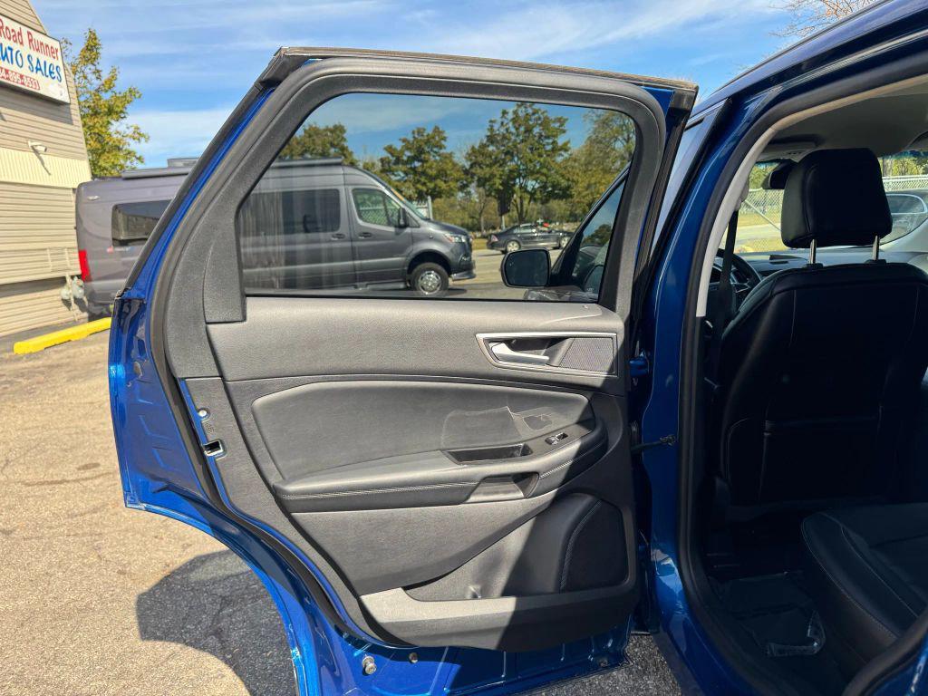 used 2020 Ford Edge car, priced at $14,995