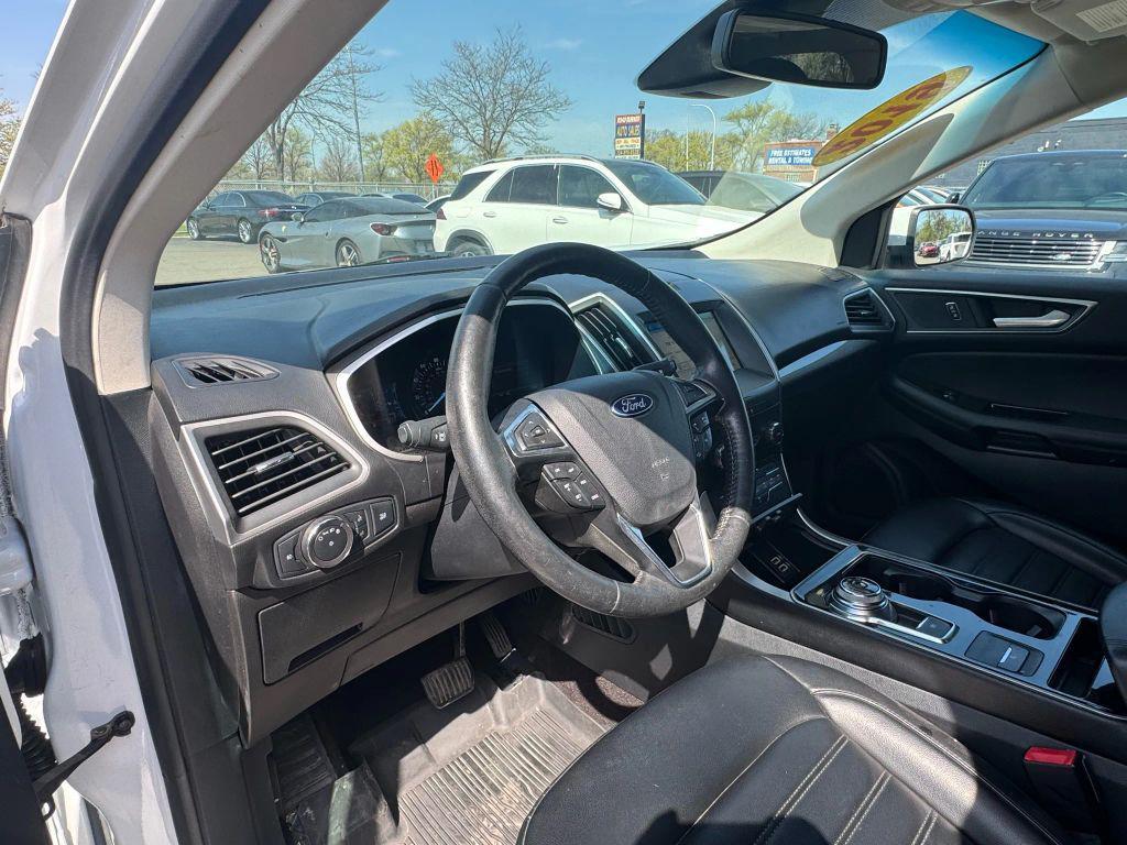 used 2019 Ford Edge car, priced at $9,895
