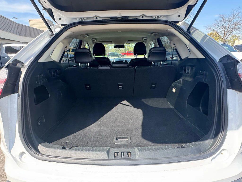 used 2019 Ford Edge car, priced at $9,895