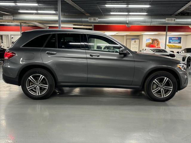 used 2020 Mercedes-Benz GLC 300 car, priced at $26,495