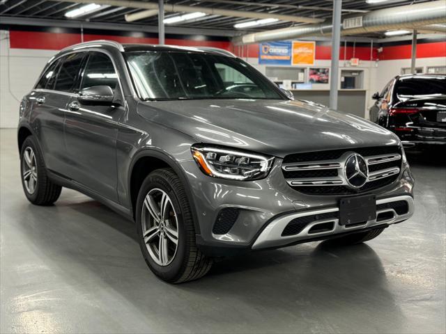 used 2020 Mercedes-Benz GLC 300 car, priced at $26,495