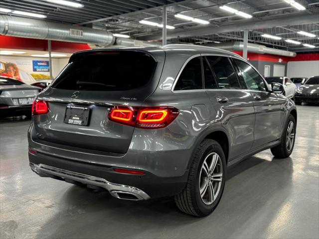 used 2020 Mercedes-Benz GLC 300 car, priced at $26,495