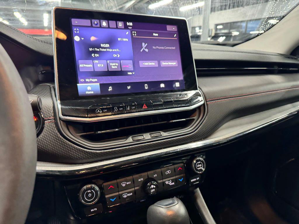 used 2022 Jeep Compass car, priced at $16,995