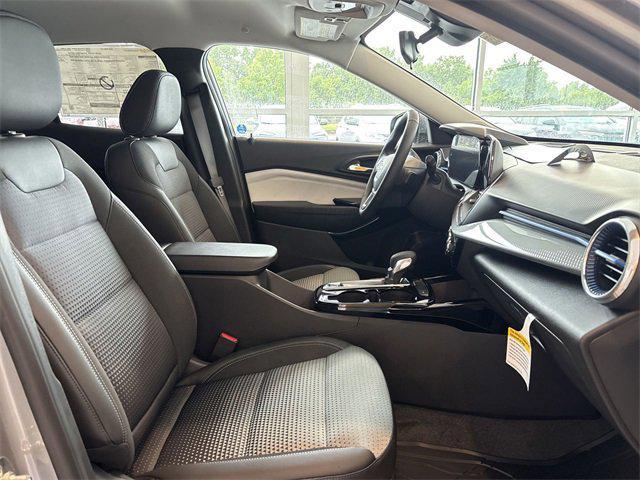 new 2025 Chevrolet Trax car, priced at $24,617