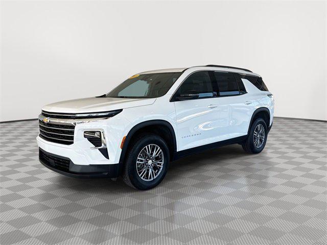 used 2025 Chevrolet Traverse car, priced at $37,788