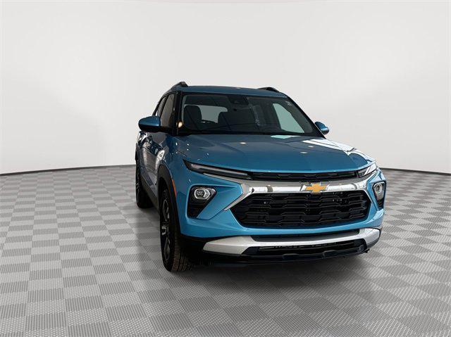 new 2025 Chevrolet TrailBlazer car, priced at $29,913