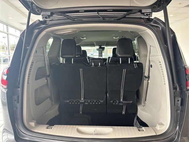 used 2023 Chrysler Pacifica car, priced at $23,788