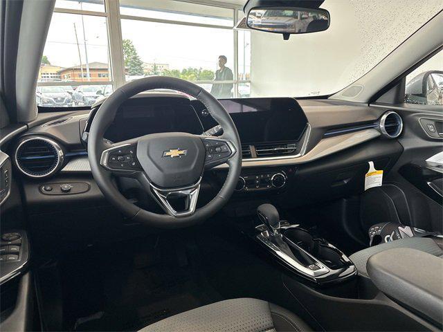 new 2025 Chevrolet Trax car, priced at $24,603