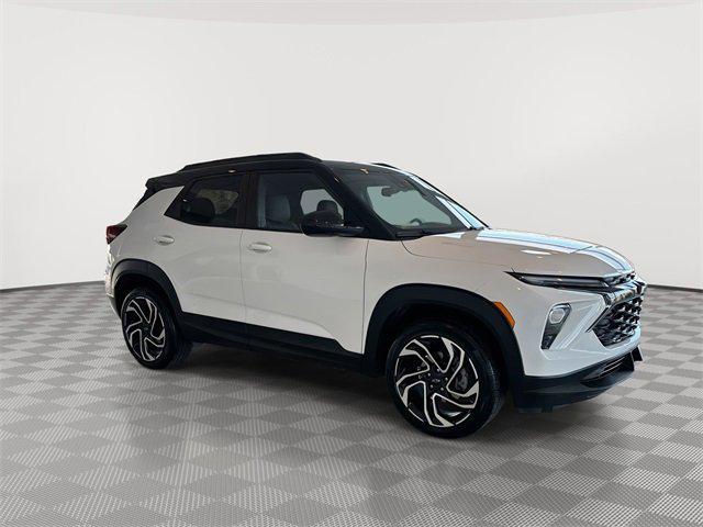used 2024 Chevrolet TrailBlazer car, priced at $25,988