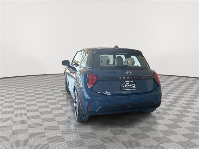 used 2025 MINI Hardtop car, priced at $32,988