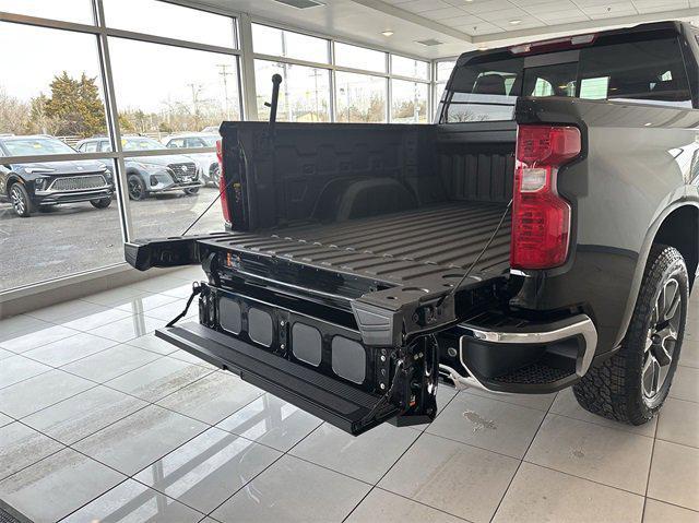 new 2025 Chevrolet Silverado 1500 car, priced at $56,823